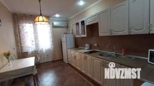 1-к квартира, посуточно, 38м2, 5/9 этаж