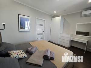 1-к квартира, посуточно, 68м2, 17/23 этаж