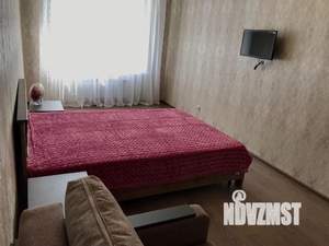 1-к квартира, посуточно, 40м2, 2/9 этаж