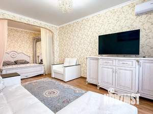1-к квартира, посуточно, 49м2, 5/10 этаж