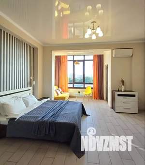 Студия квартира, посуточно, 40м2, 5/17 этаж