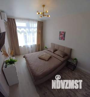 1-к квартира, посуточно, 42м2, 2/5 этаж