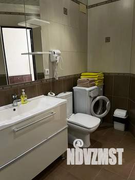 2-к квартира, посуточно, 80м2, 2/3 этаж