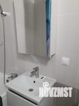 2-к квартира, посуточно, 44м2, 4/18 этаж