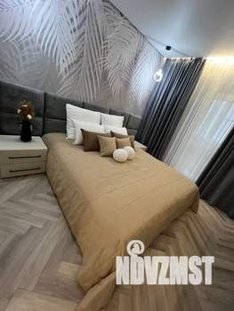 1-к квартира, посуточно, 38м2, 4/14 этаж