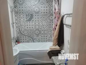 2-к квартира, посуточно, 40м2, 2/4 этаж