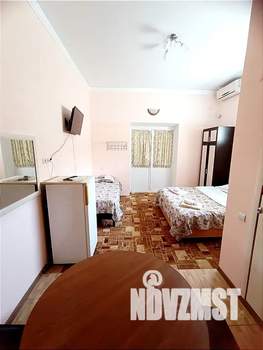 1-к квартира, посуточно, 25м2, 1/2 этаж
