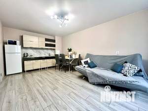 1-к квартира, посуточно, 42м2, 1/1 этаж