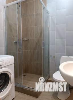 1-к квартира, посуточно, 35м2, 1/13 этаж