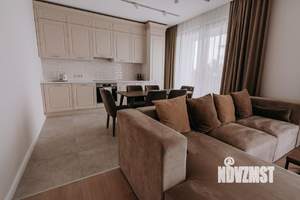 3-к квартира, посуточно, 75м2, 1/1 этаж