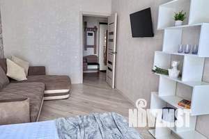 1-к квартира, посуточно, 35м2, 3/9 этаж