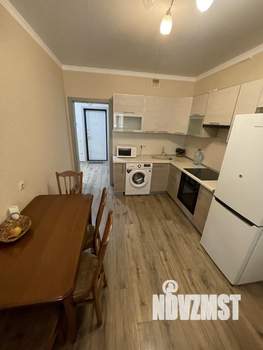 1-к квартира, на длительный срок, 43м2, 3/18 этаж