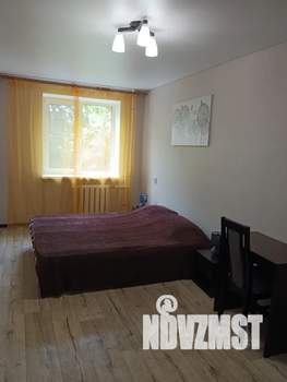 2-к квартира, посуточно, 46м2, 2/5 этаж