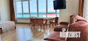 1-к квартира, посуточно, 54м2, 1/1 этаж