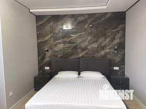 1-к квартира, посуточно, 40м2, 1/8 этаж