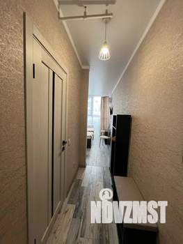 Студия квартира, посуточно, 27м2, 1/12 этаж