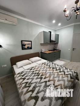 Студия квартира, посуточно, 30м2, 1/3 этаж