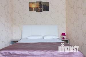 2-к квартира, посуточно, 40м2, 3/3 этаж