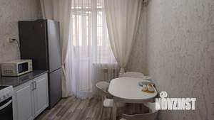 1-к квартира, посуточно, 40м2, 5/9 этаж