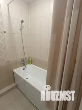 1-к квартира, посуточно, 42м2, 3/6 этаж