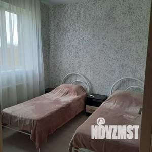 2-к квартира, посуточно, 50м2, 1/2 этаж