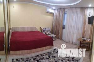 1-к квартира, посуточно, 42м2, 4/9 этаж