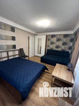 1-к квартира, посуточно, 37м2, 4/5 этаж