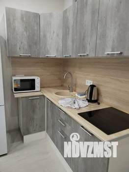 1-к квартира, посуточно, 43м2, 2/16 этаж