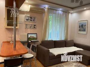 2-к квартира, посуточно, 45м2, 1/4 этаж