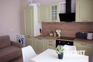 2-к квартира, посуточно, 42м2, 1/1 этаж