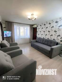 1-к квартира, посуточно, 40м2, 2/5 этаж