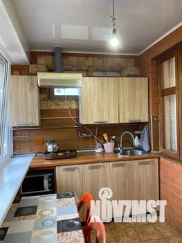 2-к квартира, посуточно, 40м2, 2/3 этаж