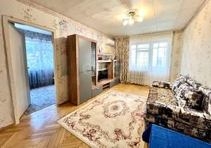 3-к квартира, на длительный срок, 50м2, 4/5 этаж