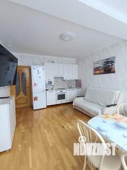 2-к квартира, посуточно, 47м2, 8/9 этаж