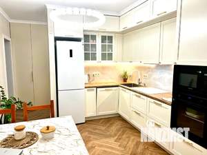 2-к квартира, посуточно, 60м2, 2/9 этаж