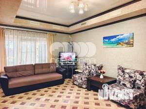 1-к квартира, на длительный срок, 50м2, 1/2 этаж