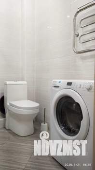 2-к квартира, посуточно, 45м2, 3/3 этаж