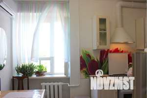 2-к квартира, посуточно, 49м2, 6/9 этаж