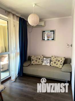 Студия квартира, посуточно, 32м2, 3/3 этаж