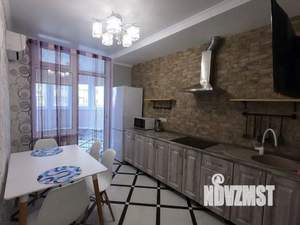 1-к квартира, посуточно, 40м2, 1/16 этаж