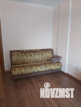 1-к квартира, посуточно, 38м2, 5/13 этаж