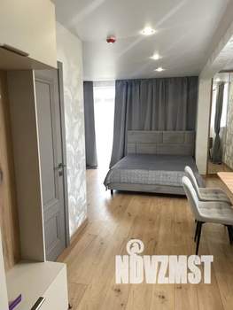 Студия квартира, посуточно, 36м2, 3/7 этаж