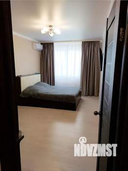 1-к квартира, посуточно, 35м2, 4/16 этаж