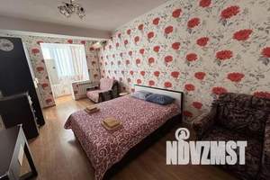 1-к квартира, посуточно, 49м2, 1/7 этаж