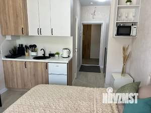 Студия квартира, посуточно, 20м2, 1/5 этаж
