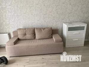 Студия квартира, посуточно, 24м2, 19/19 этаж