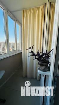 Студия квартира, посуточно, 28м2, 13/20 этаж