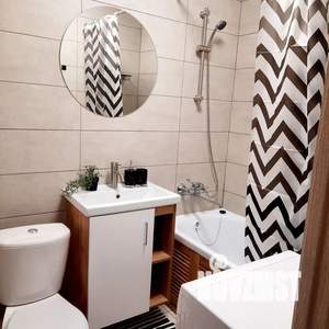 Студия квартира, посуточно, 26м2, 1/14 этаж