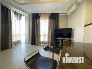 2-к квартира, посуточно, 98м2, 7/17 этаж