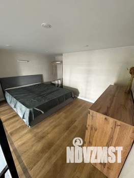 Студия квартира, посуточно, 35м2, 1/7 этаж